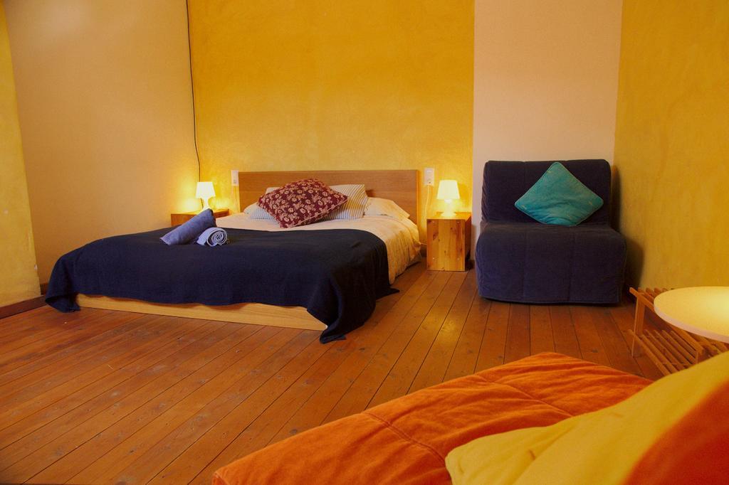 Apartamentos Saltarel-Lo Besalú Eksteriør billede